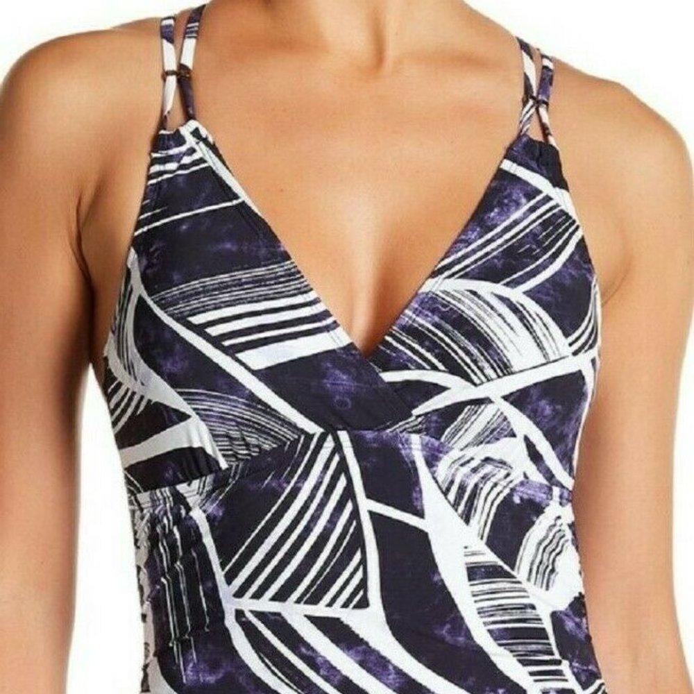 La Blanca Bali Hai Strappy 1-piece Swimsuit 12